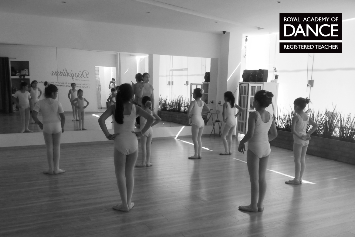 Clases de Ballet, Academia certificada por la Royal Academy of Dance